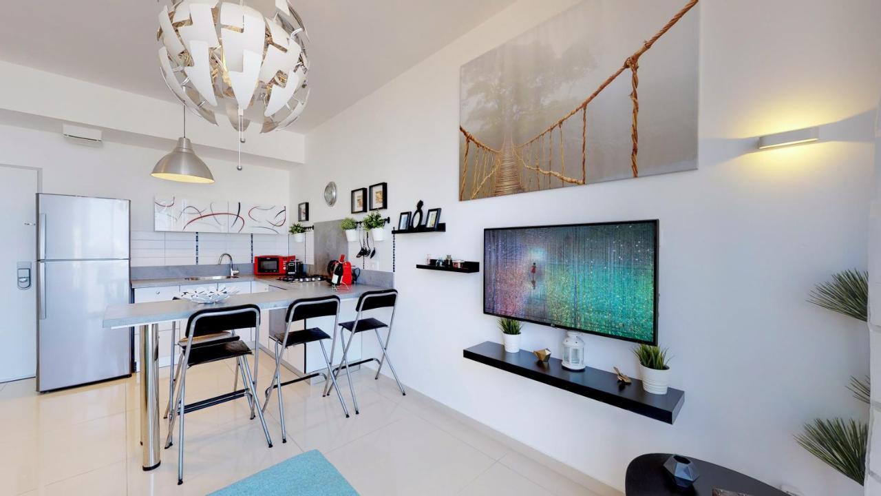 Stylish 1Br Flat For 4 Ppl In Allenby By Holyguest Tel-Aviv Kültér fotó